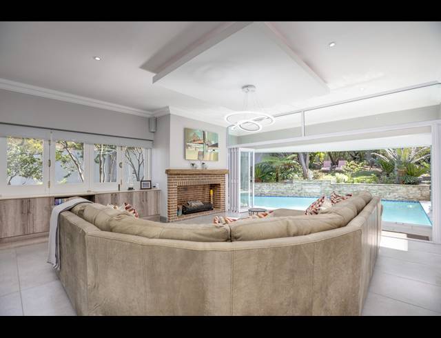 7 BEDROOM HOUSE FOR SALE IN DAINFERN GOLF ESTATE